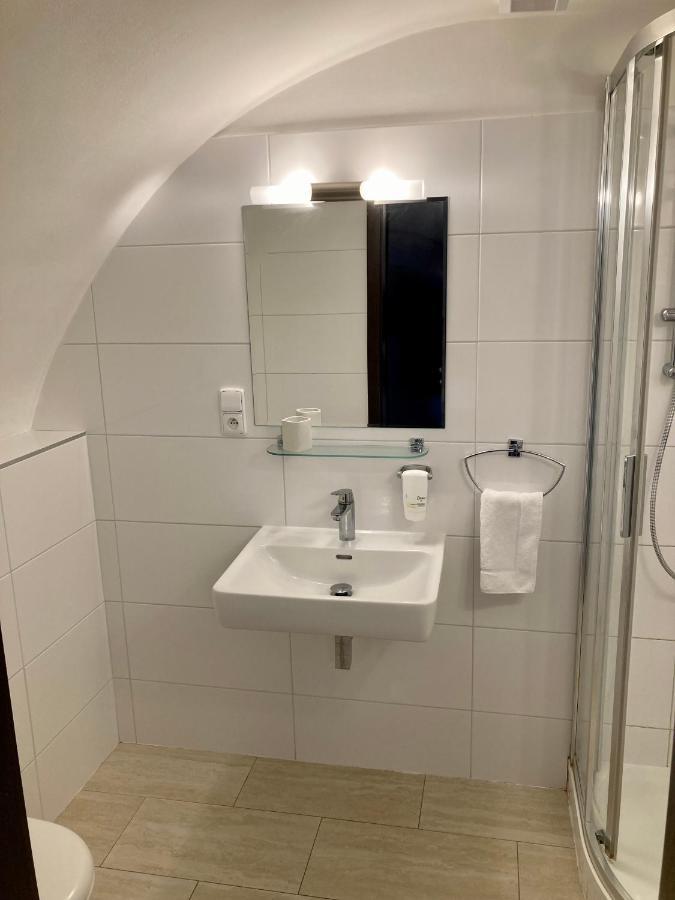 Zamecky Hotel Anton Florian Valtice Bagian luar foto